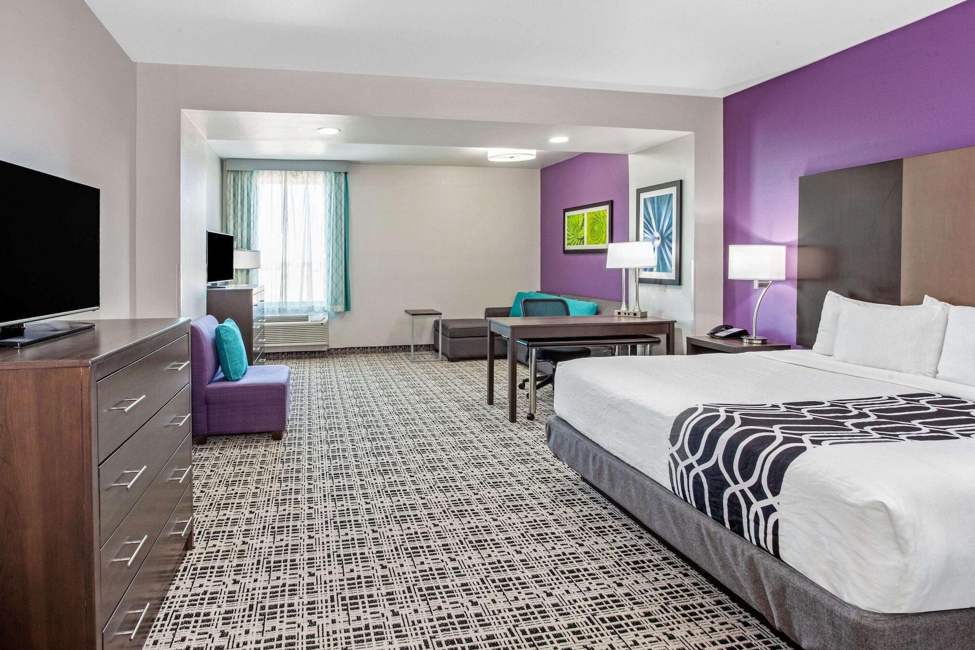 La Quinta By Wyndham Lubbock South Hotel Bagian luar foto